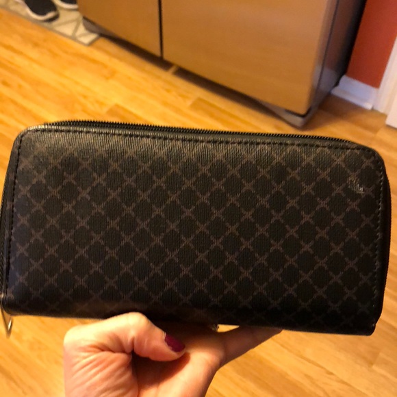 Wallet - Picture 6 of 6